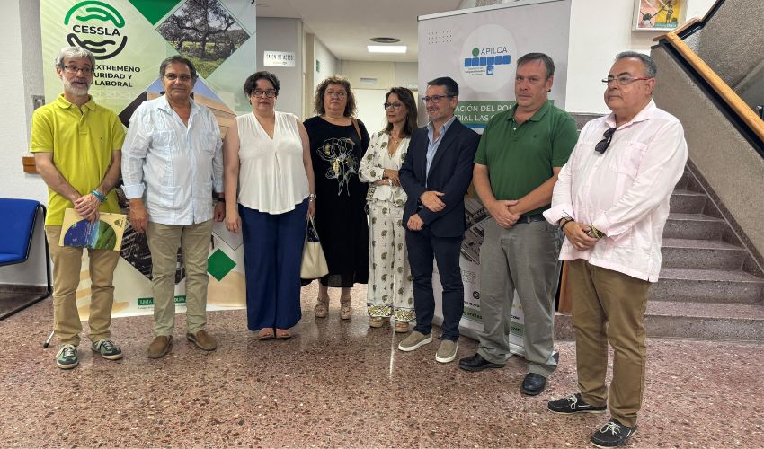 Ir a La Junta de Extremadura inaugura el primer rea de Orientacin y Prospeccin Empresarial en el Polgono de Las Capellanas para fortalecer el empleo y la competitividad del tejido empresarial