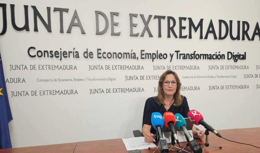 Ir a Extremadura alcanza cifras histricas en empleo y actividad laboral con 509.800 personas activas segn datos de la EPA